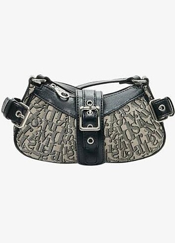 Stradivarius Metal tokalı küçük çapraz, yazılı çanta 