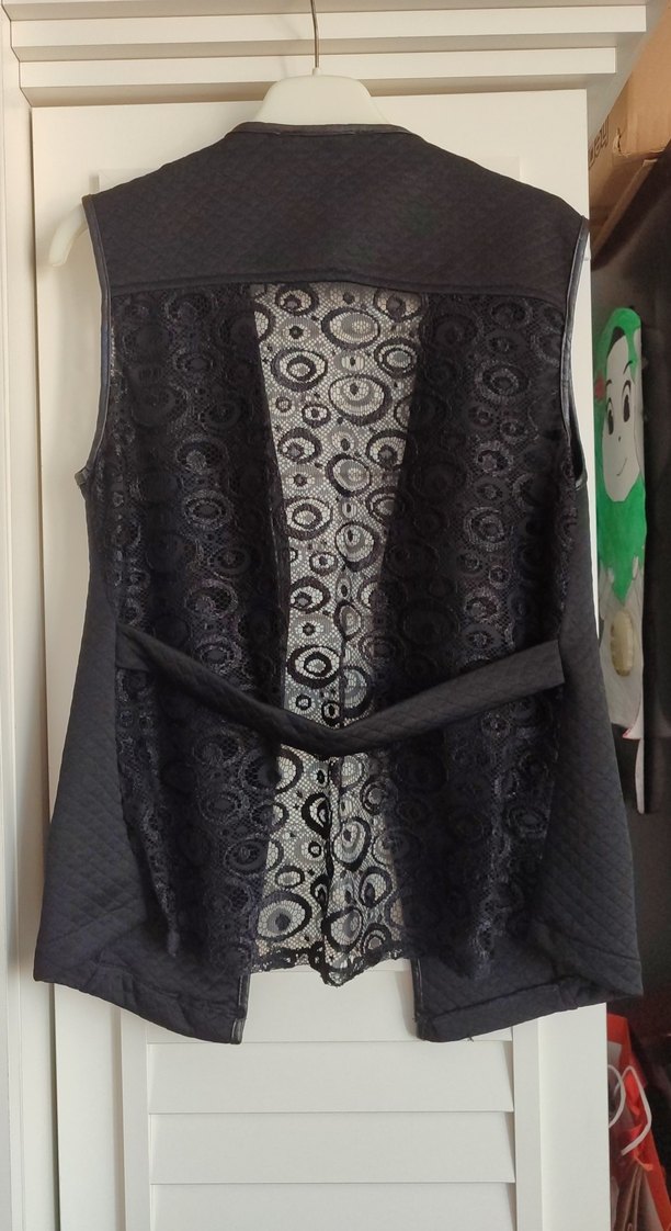 Dantelli Yelek - Görsel 2