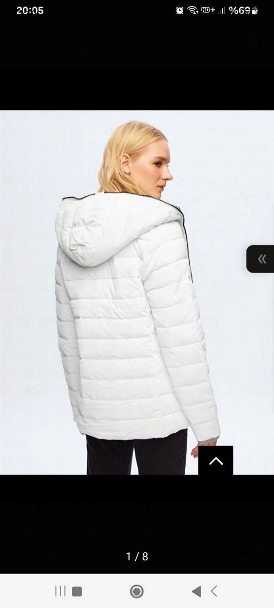 Kapüşonlu Beyaz Kadın Mont - Görsel 3