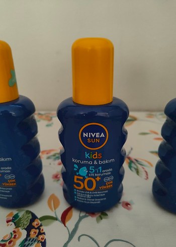 Nivea Nivea Sun Kids SPF 50+ Çocuk Güneş Koruyucu