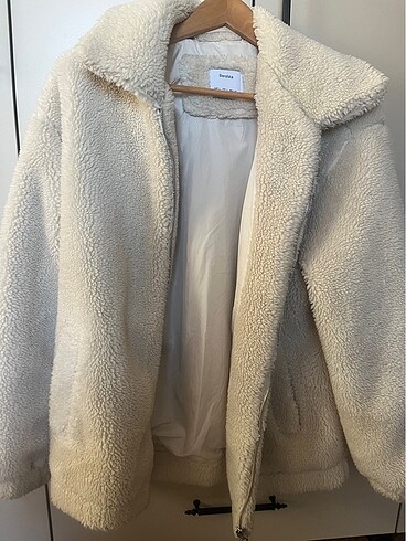 BERSHKA MONT