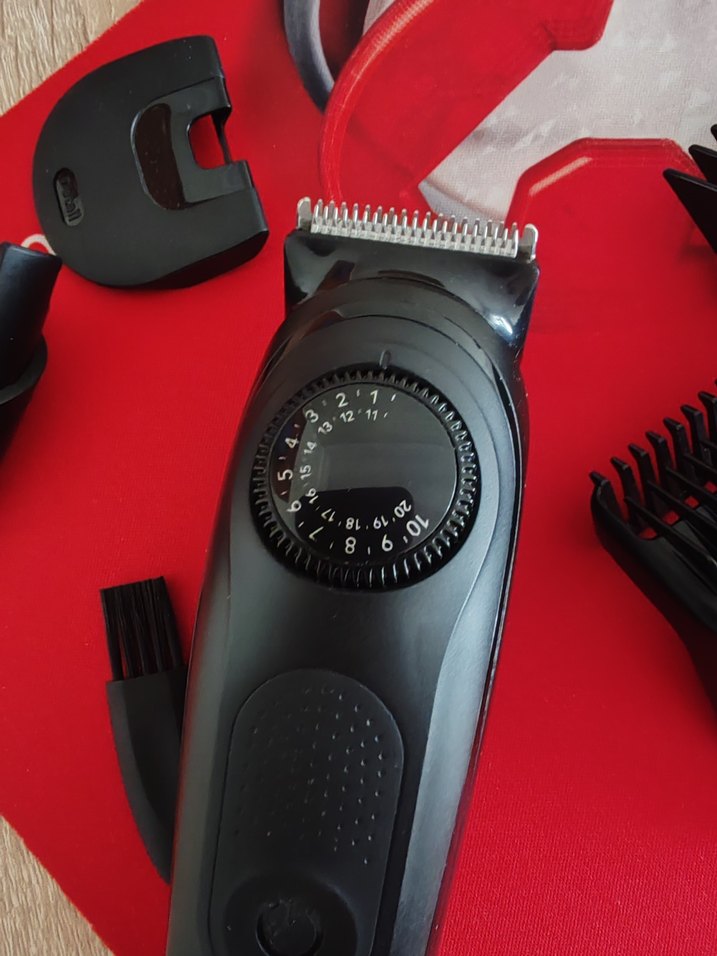 Braun Siyah Saç ve Sakal Kesme Makinesi - Görsel 3