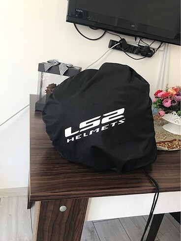 LS2 motosiklet kaskı