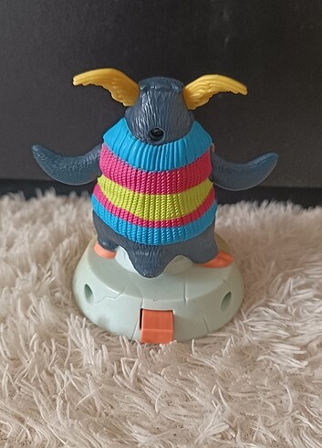 Neşeli Ayaklar (Happy Feet) Figür - Görsel 2