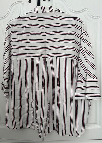 Çizgili, Düğmeli Oversize Kısa Kollu Kadın Gömlek - Görsel 2