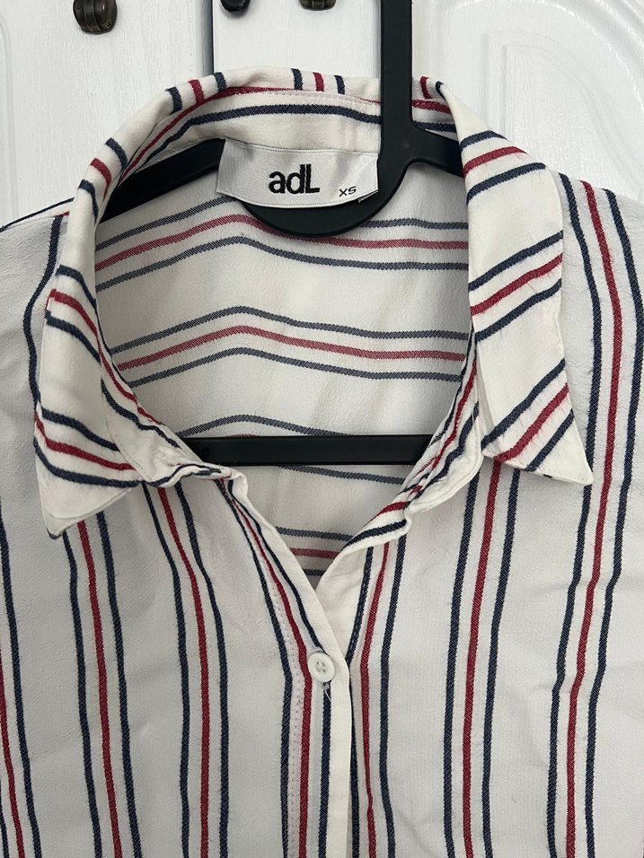 Çizgili, Düğmeli Oversize Kısa Kollu Kadın Gömlek - Görsel 3