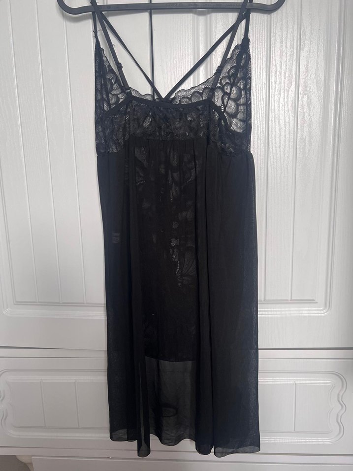 Siyah Dantelli Mini Gotik İp Askılı Gecelik - Görsel 3