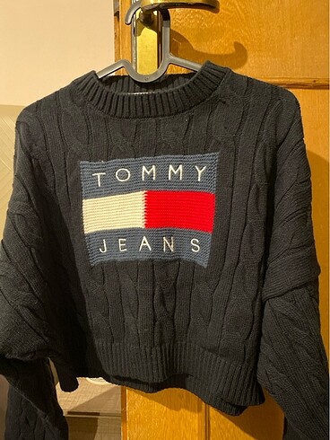 Tommy kazak
