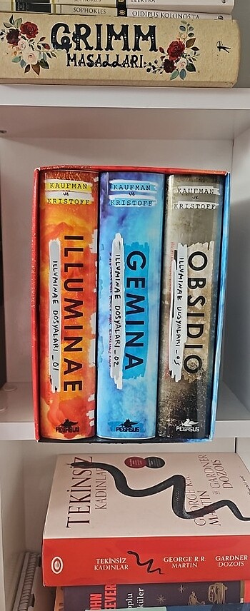 Illuminae dosyaları serisi