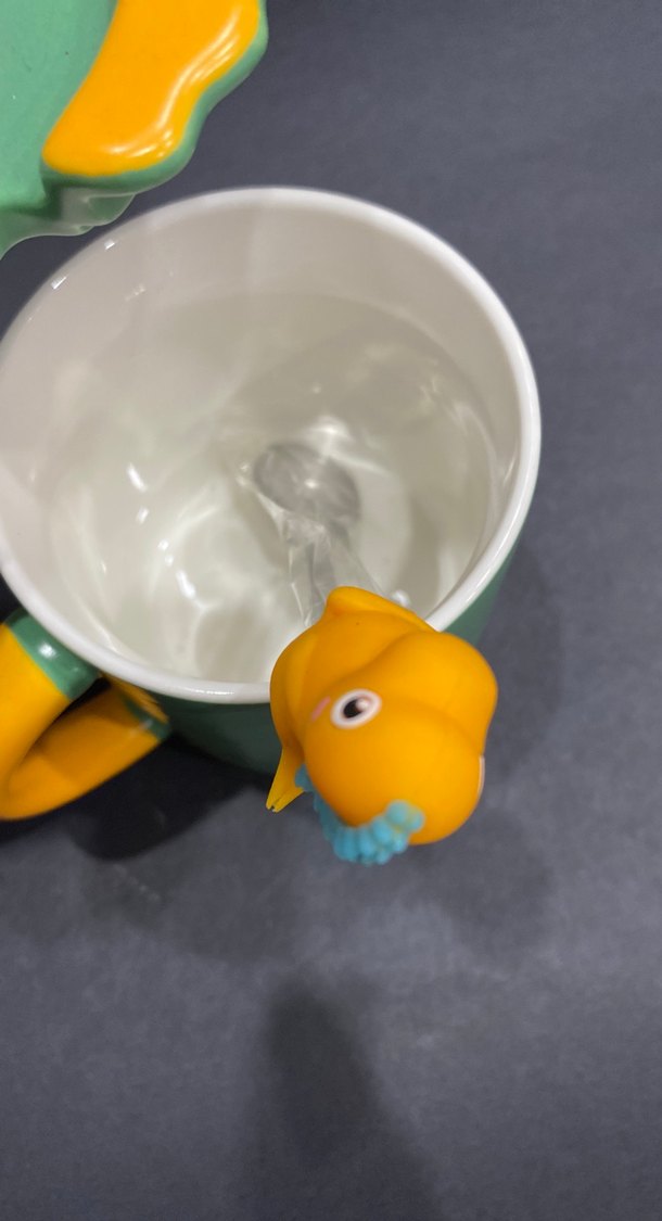 Sarı Kulplu Dinozor Figürlü Renkli Kupa - Görsel 4