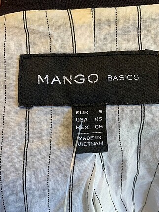 s Beden Mango Blazer %70 İndirimli.