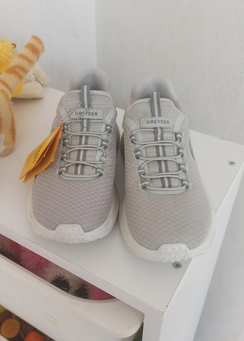 Greyder Kadın Spor Ayakkabı Elastik Bağcıklı