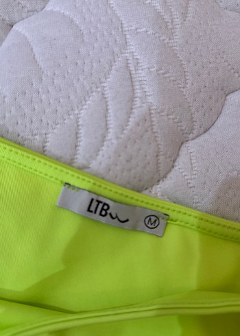 Sarı Mini Tek Omuz Kısa Kollu Kadın Üst - Görsel 2