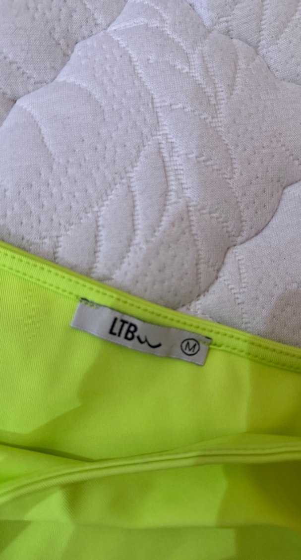 Sarı Mini Tek Omuz Kısa Kollu Kadın Üst - Görsel 2