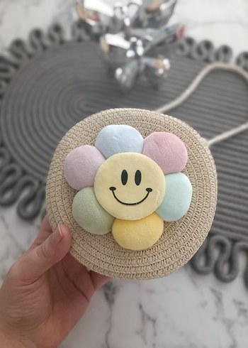 Nakışlı Gülümseyen Çiçekli Bohem Kız Çantası - Görsel 4