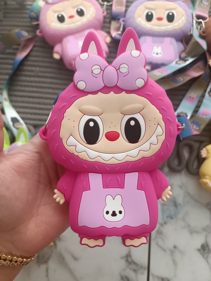 Labubu Silikon Çanta - Görsel 2