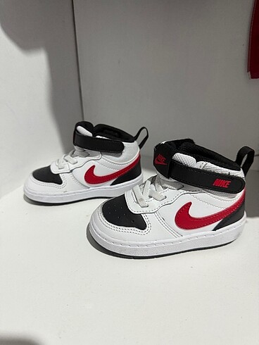 22 Beden Nike bebek ayakkabı