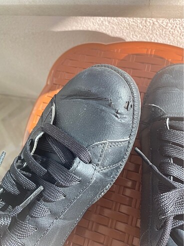 40 Beden siyah Renk Puma spor ayakkabı