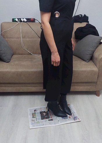 Siyah Kruvaze Yaka Kemerli Kadın Tulum - Görsel 8