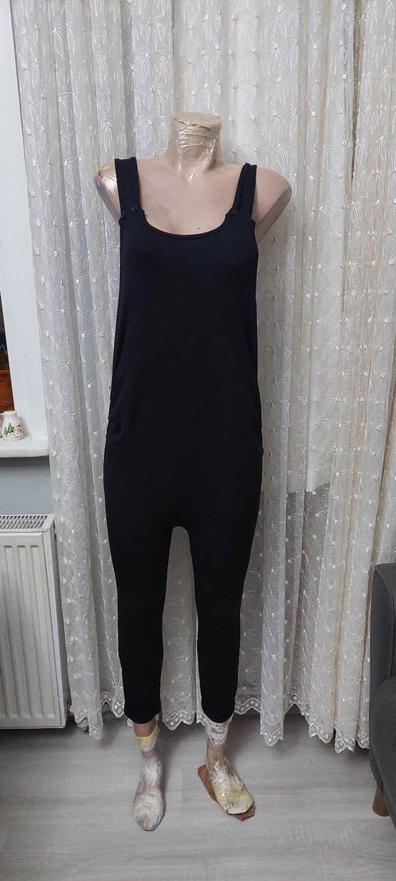 Siyah V Yaka Kadın Tulum - Görsel 2