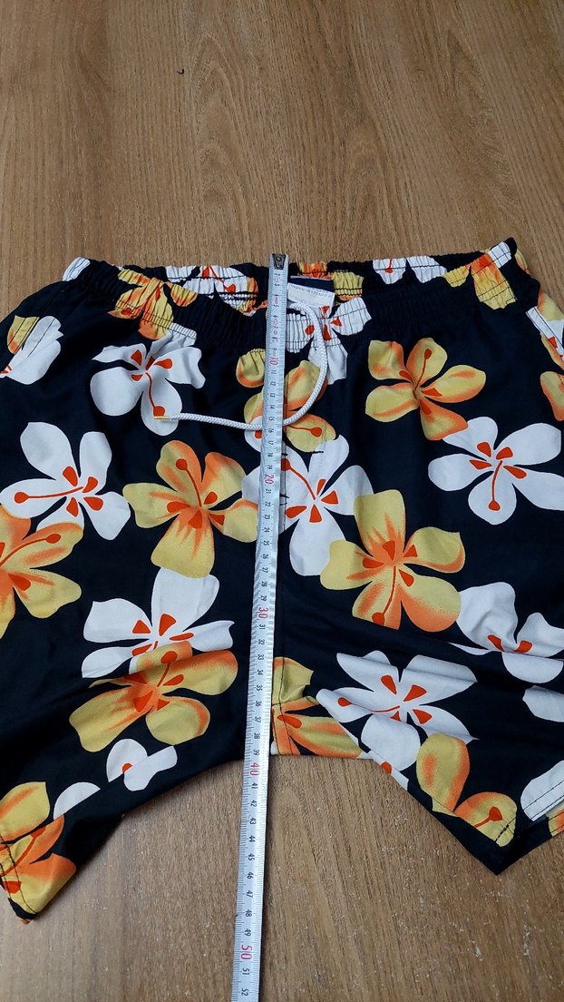 Renkli Çiçek Desenli Bol Kesim Erkek deniz Şort - Görsel 4