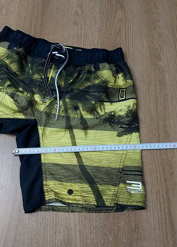 Sarı Bağcıklı Erkek Mini Deniz Şortu - Görsel 4