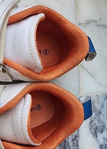 24 Beden beyaz Renk Lcw sneakers ayakkabi