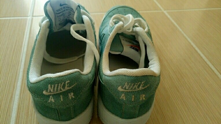 Diğer Yeşil spor ayakkabı 
