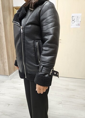 Stradivarius mont
