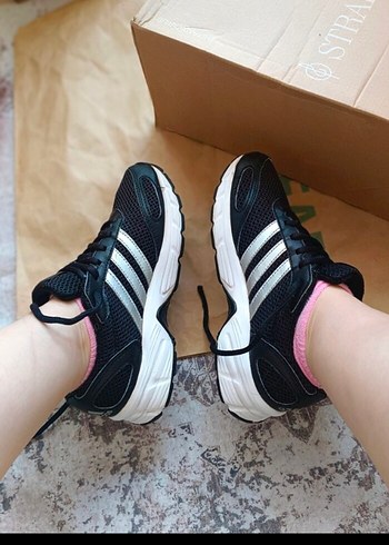 Adidas Beyaz Kadın Spor Ayakkabı Dolgu Topuklu