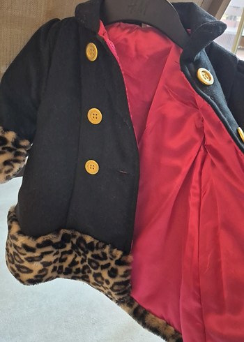 Leopar Desenli Siyah Kız Çocuk Kaban - Görsel 2