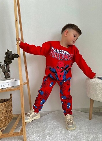 6 Yaş Beden Erkek çocuk spiderman baskılı şardonlu kışlık takım 3-10yaş