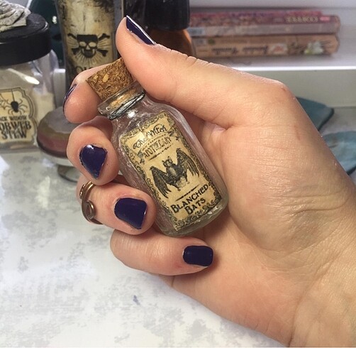 Witchcraft zehir şişesi