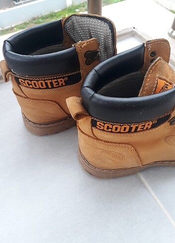 Cat Kadın Scooter bot