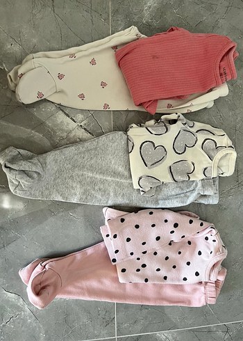 Uzun Kollu Triko Bebek Kız Takımı