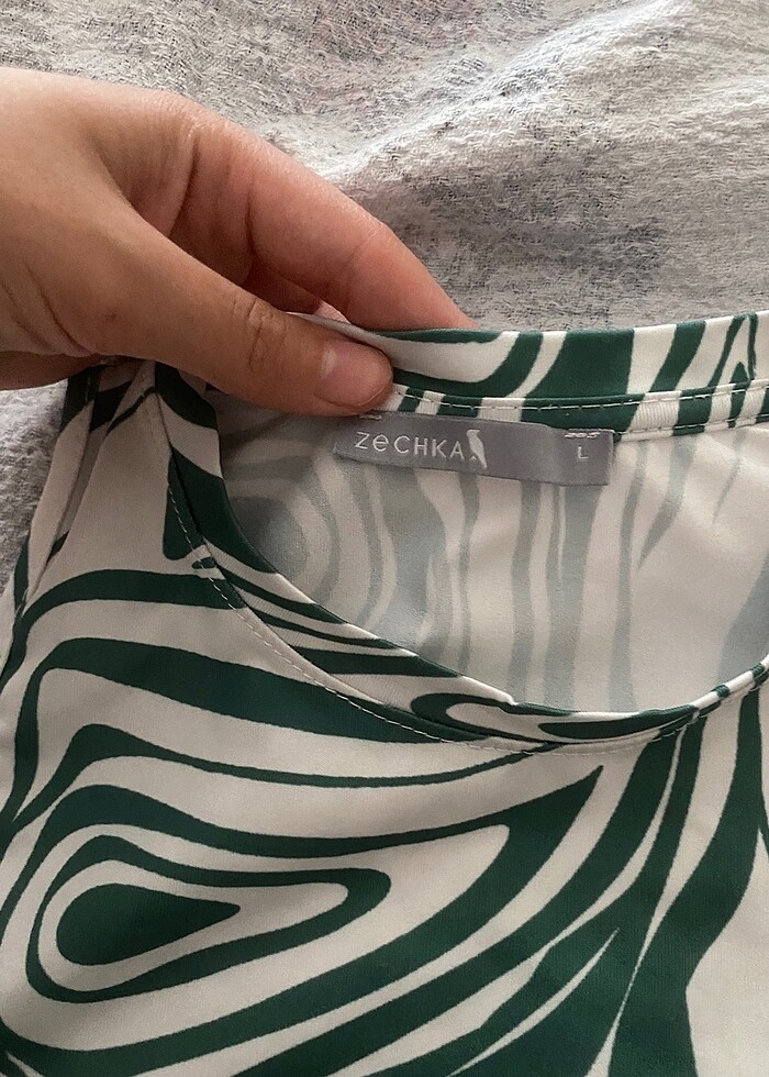 yeşil bluz - Görsel 2