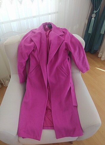 Pembe kaşe mont