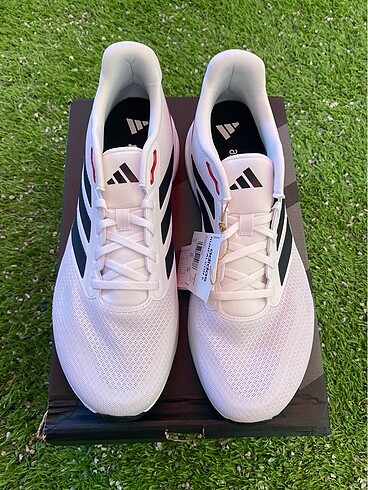 45 Beden Adidas Ayakkabı