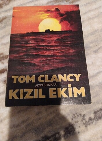 kızıl Ekim Tom clancy roman