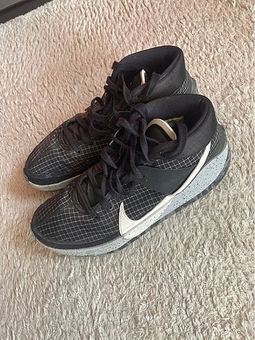44 Beden Nike basket ayakkabısı
