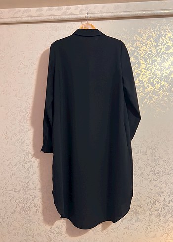 Zühre Siyah Düğmeli Uzun Kollu Tunik