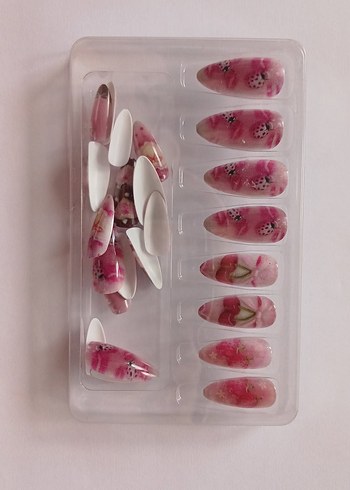 Pembe Pastel Tasarımlı Tırnak Süsleri - Görsel 2