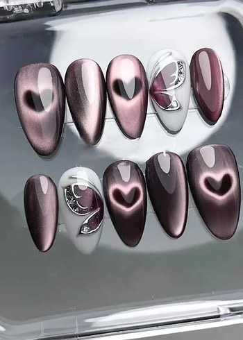 Kalp Desenli Tırnak Süsleri - Görsel 2