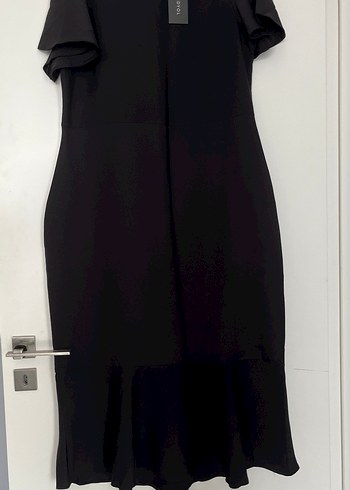 Trendyol Siyah Piliseli Kısa Kollu Uzun Elbise - Görsel 6