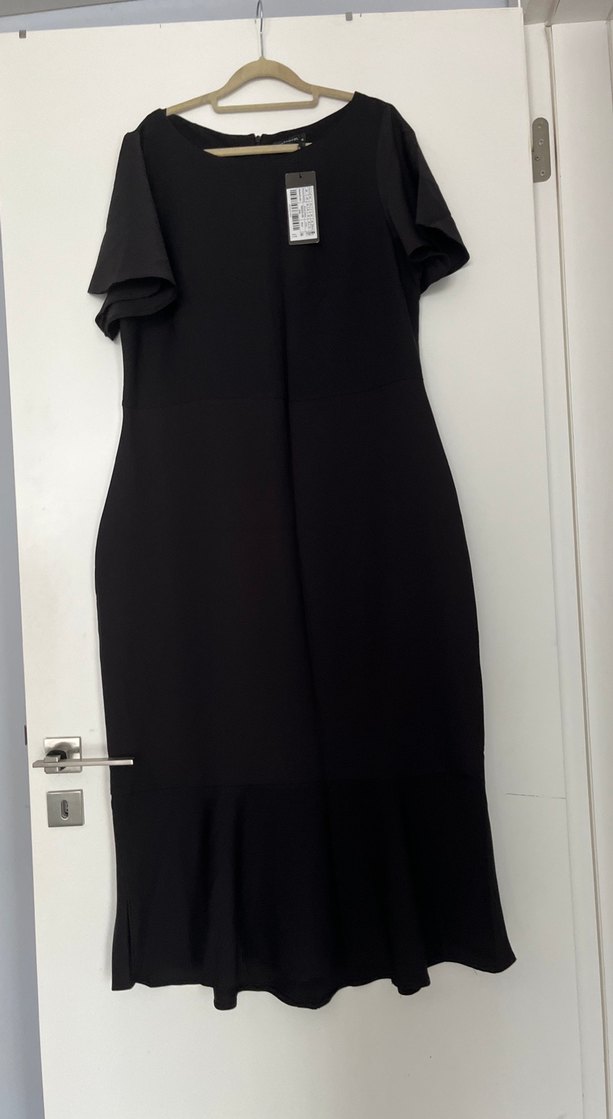 Trendyol Siyah Piliseli Kısa Kollu Uzun Elbise - Görsel 3