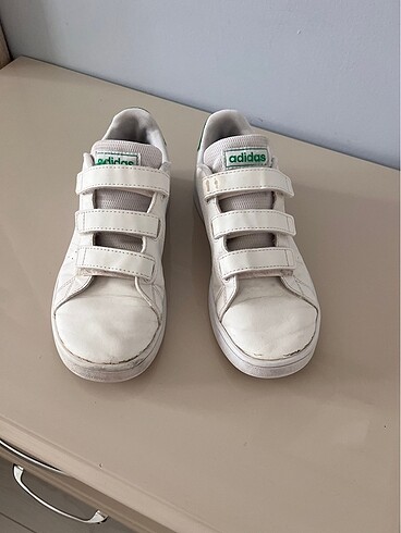 Adidas kız çocuk ayakkabı
