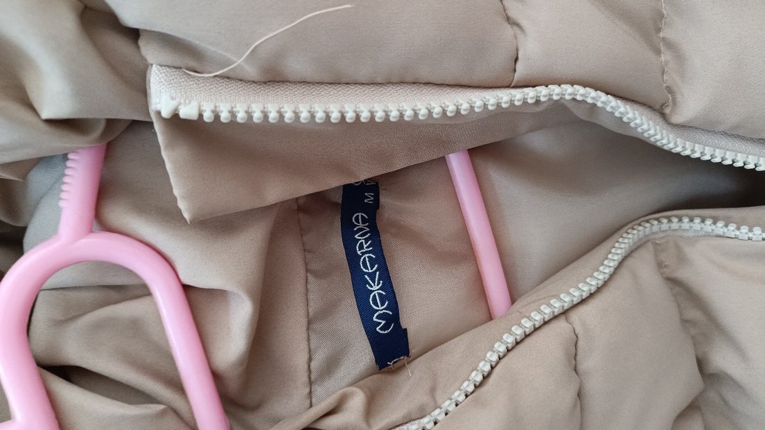 Bej Yumuşak Kumaşlı Fermuarlı Kolsuz Yelek - Görsel 4