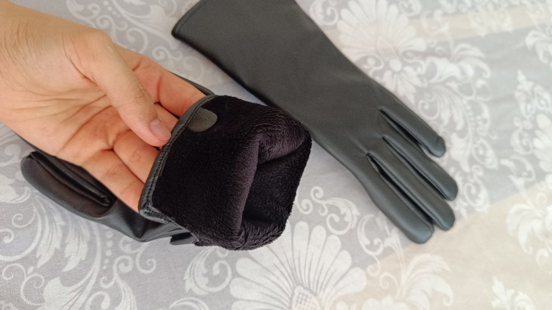 Siyah Kürklü Deri Kadın Eldiveni - Görsel 3