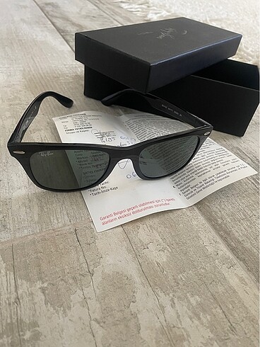  Beden Ray-Ban RB 4195 Güneş Gözlüğü