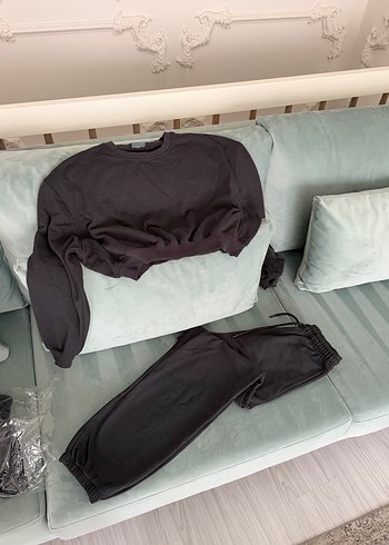 Siyah Kadın Spor Takım - Görsel 3